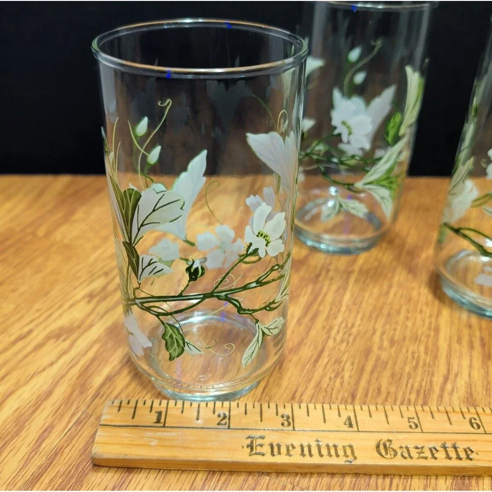 Vintage MCM Glass Highball Tumblers Set of 4 White Blossom & Green Leaf Dogwood